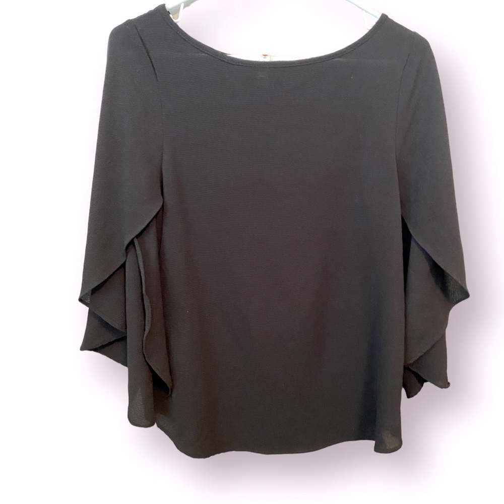 Beautiful black open bell sleeve top